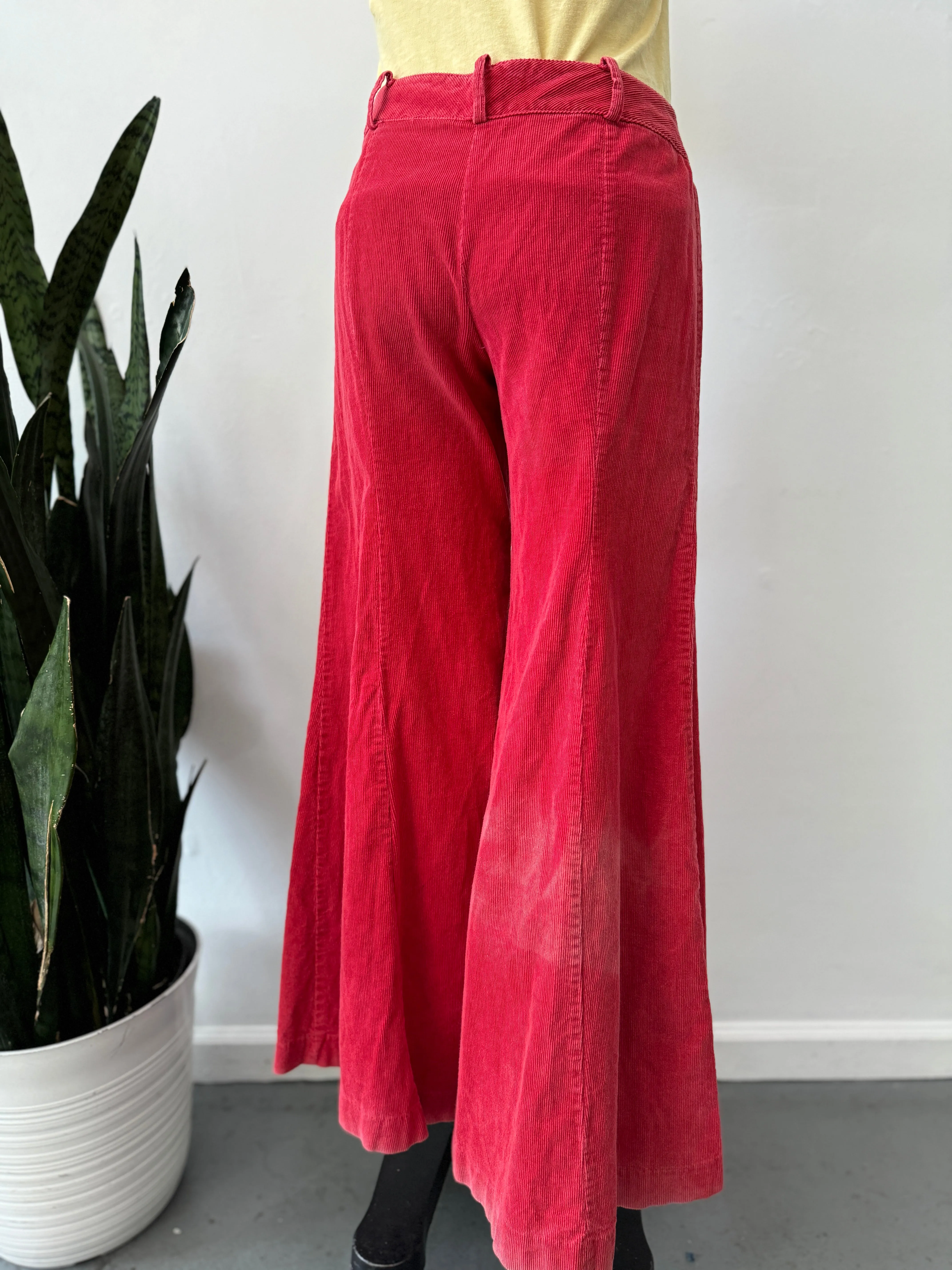 1970’s Alley Cat by Betsey Johnson pants | low waist “32”