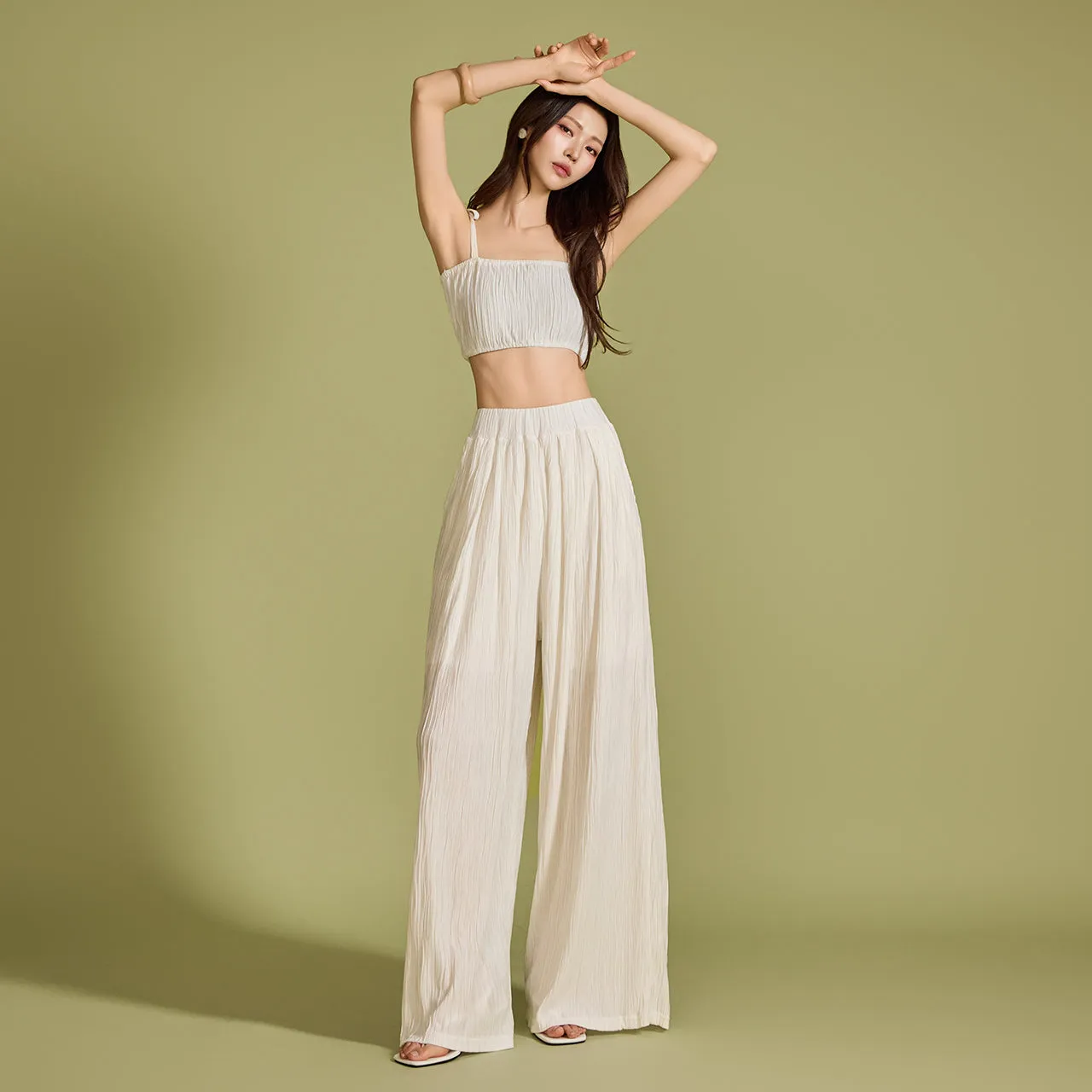 D5045 Pleated Two-Piece