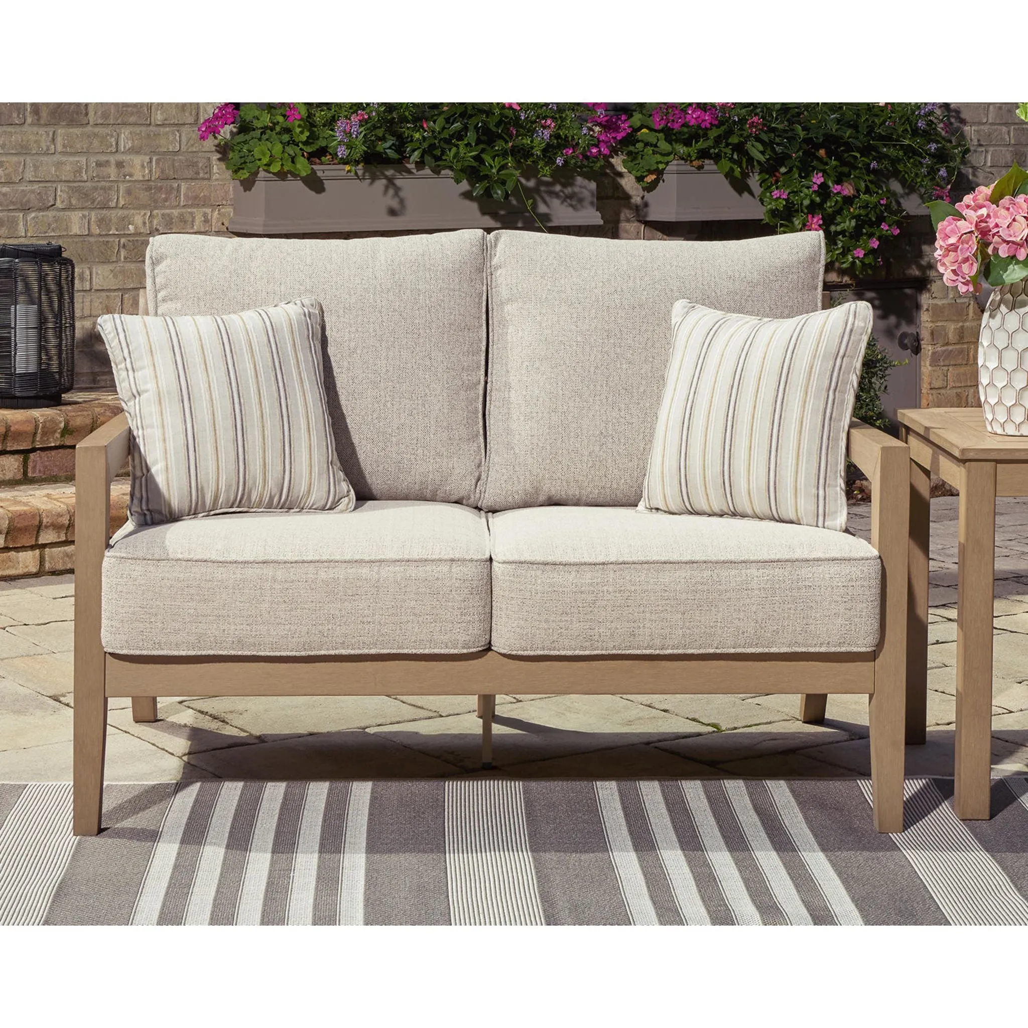 Hallow Creek Outdoor Loveseat with Cushion