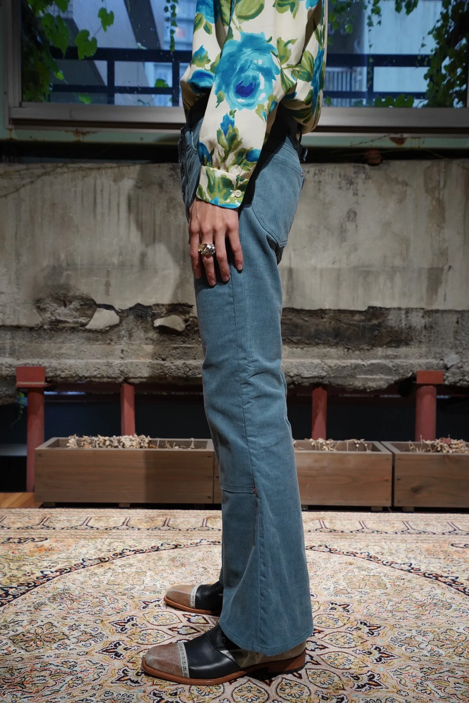 SUGARHILL CORDUROY BELL BOTTOM DEMIN PANTS (BLUE)