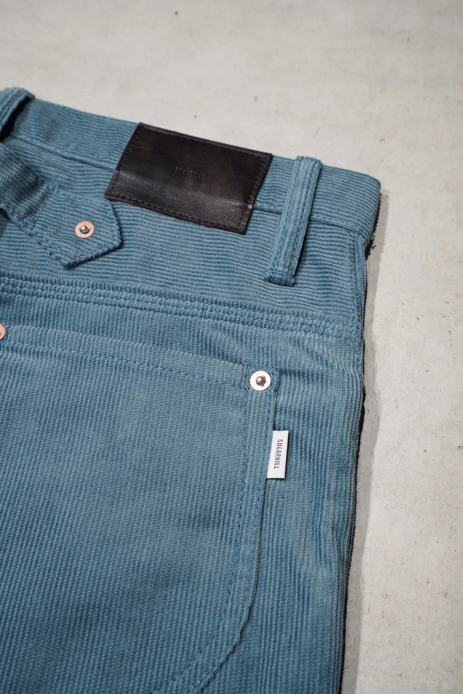 SUGARHILL CORDUROY BELL BOTTOM DEMIN PANTS (BLUE)