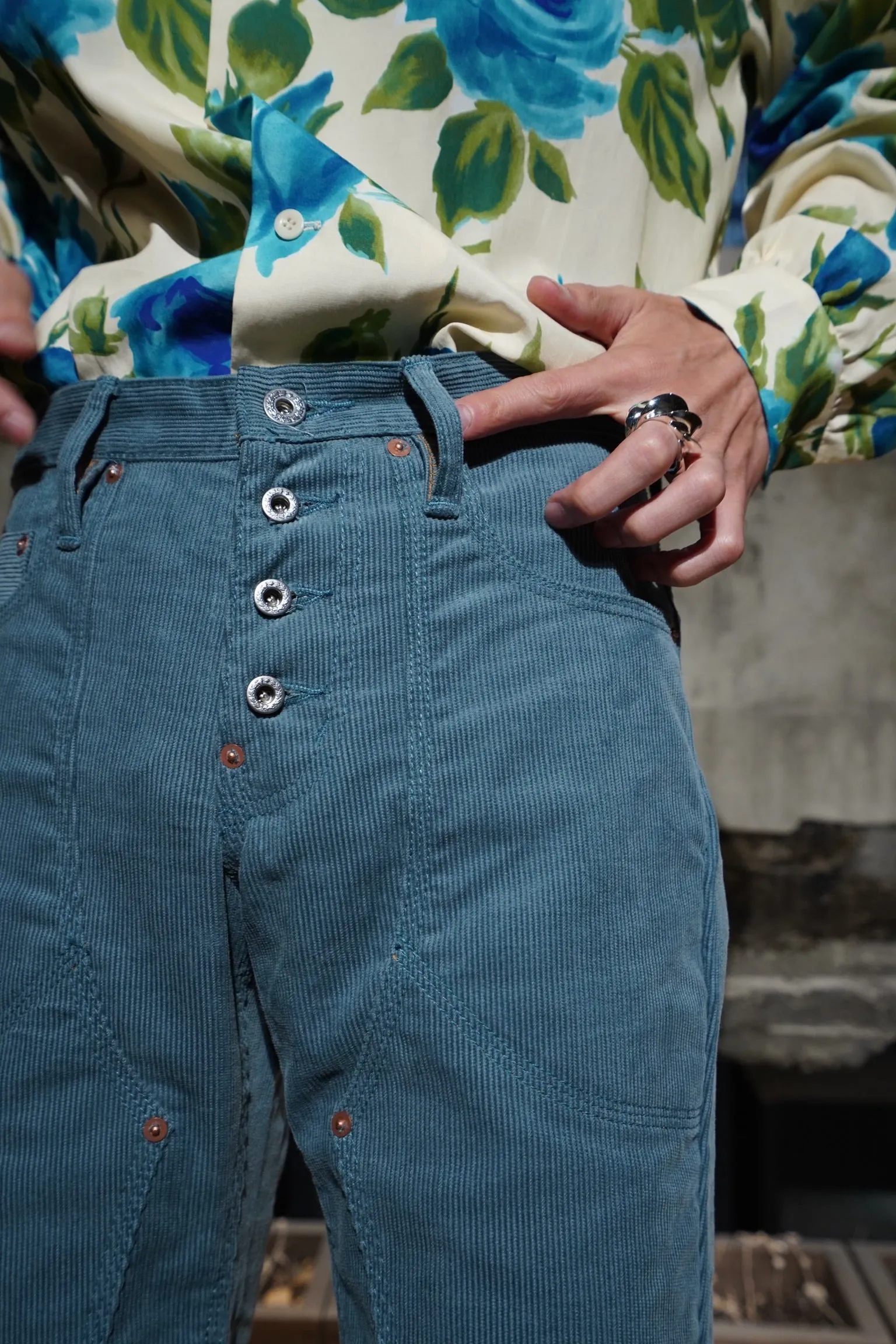 SUGARHILL CORDUROY BELL BOTTOM DEMIN PANTS (BLUE)