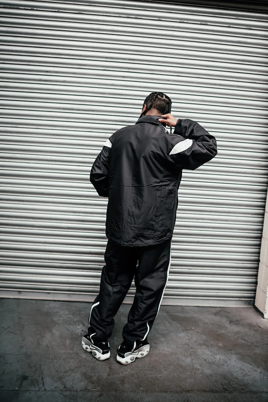 The Track Pants - Black/Dove